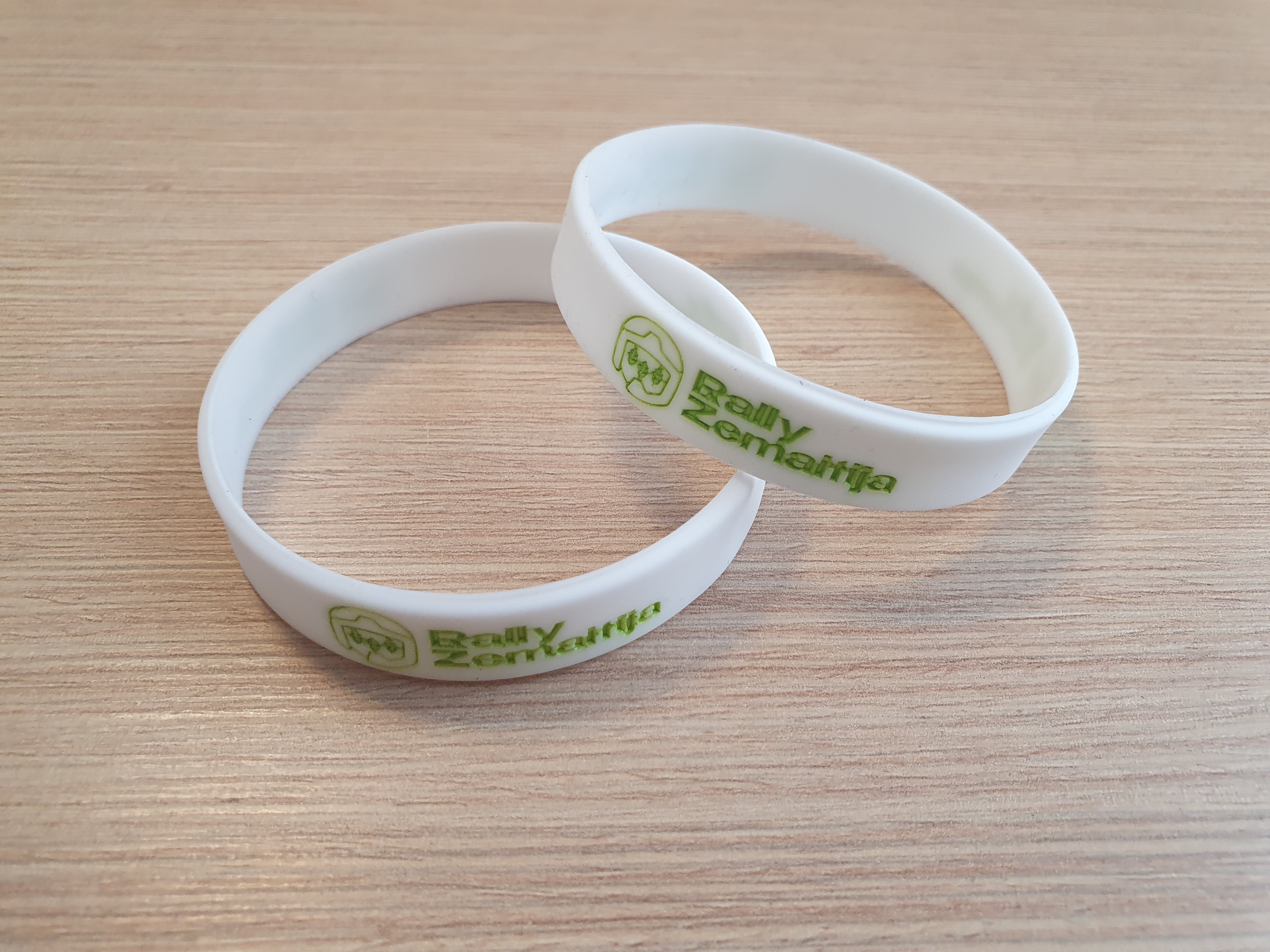 Silicone wristband bracelet