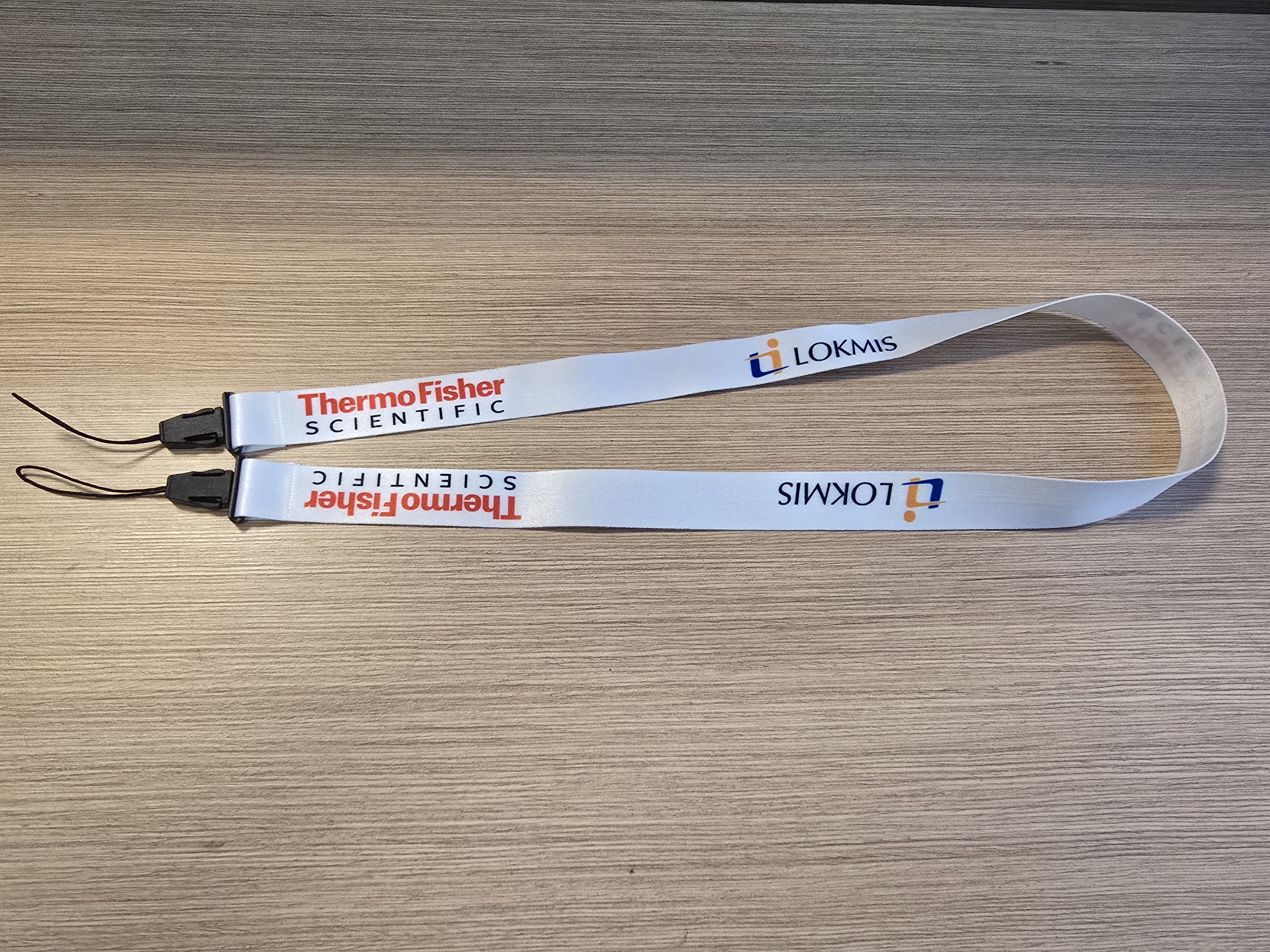 Kaklajuostes-juosteles-lanyards-kaklo-juostos