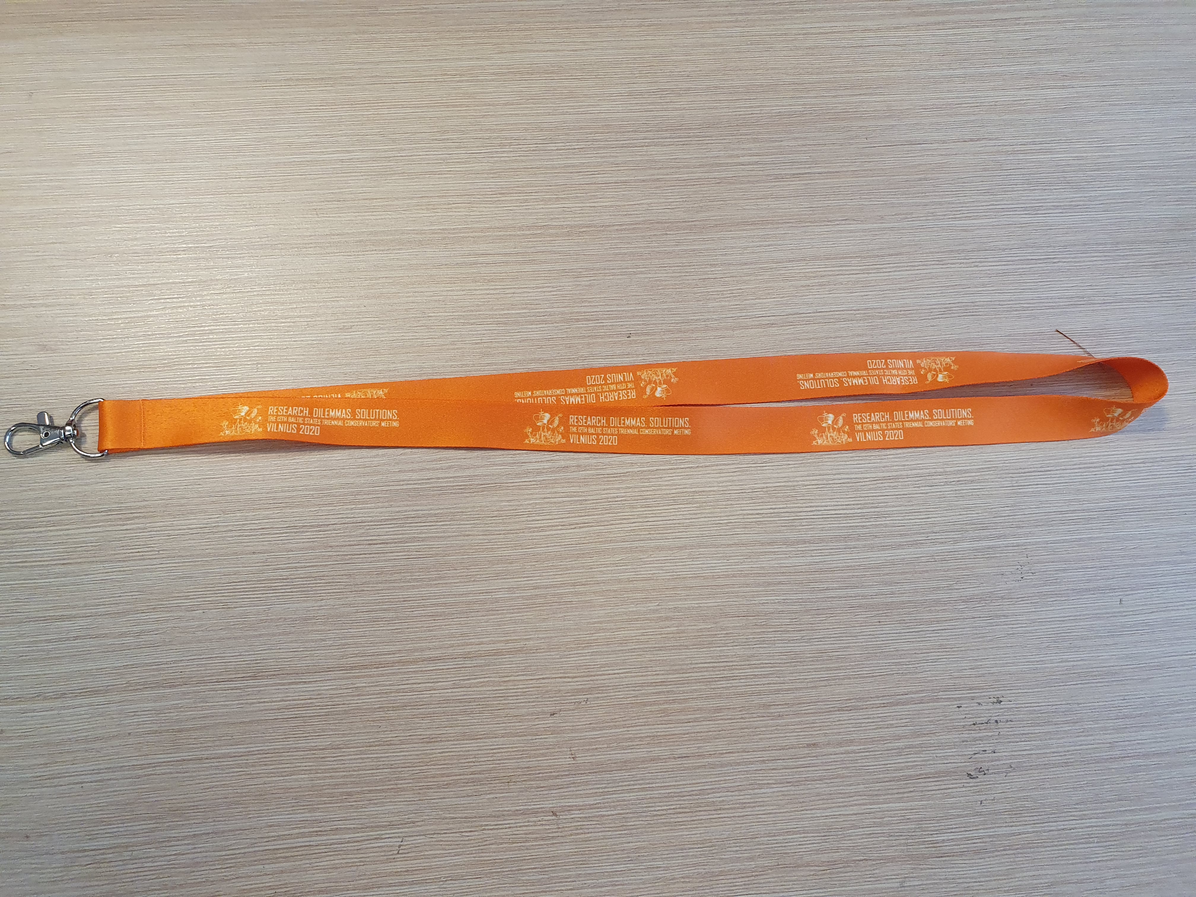 Kaklajuostes-juosteles-lanyards-kaklo-juostos