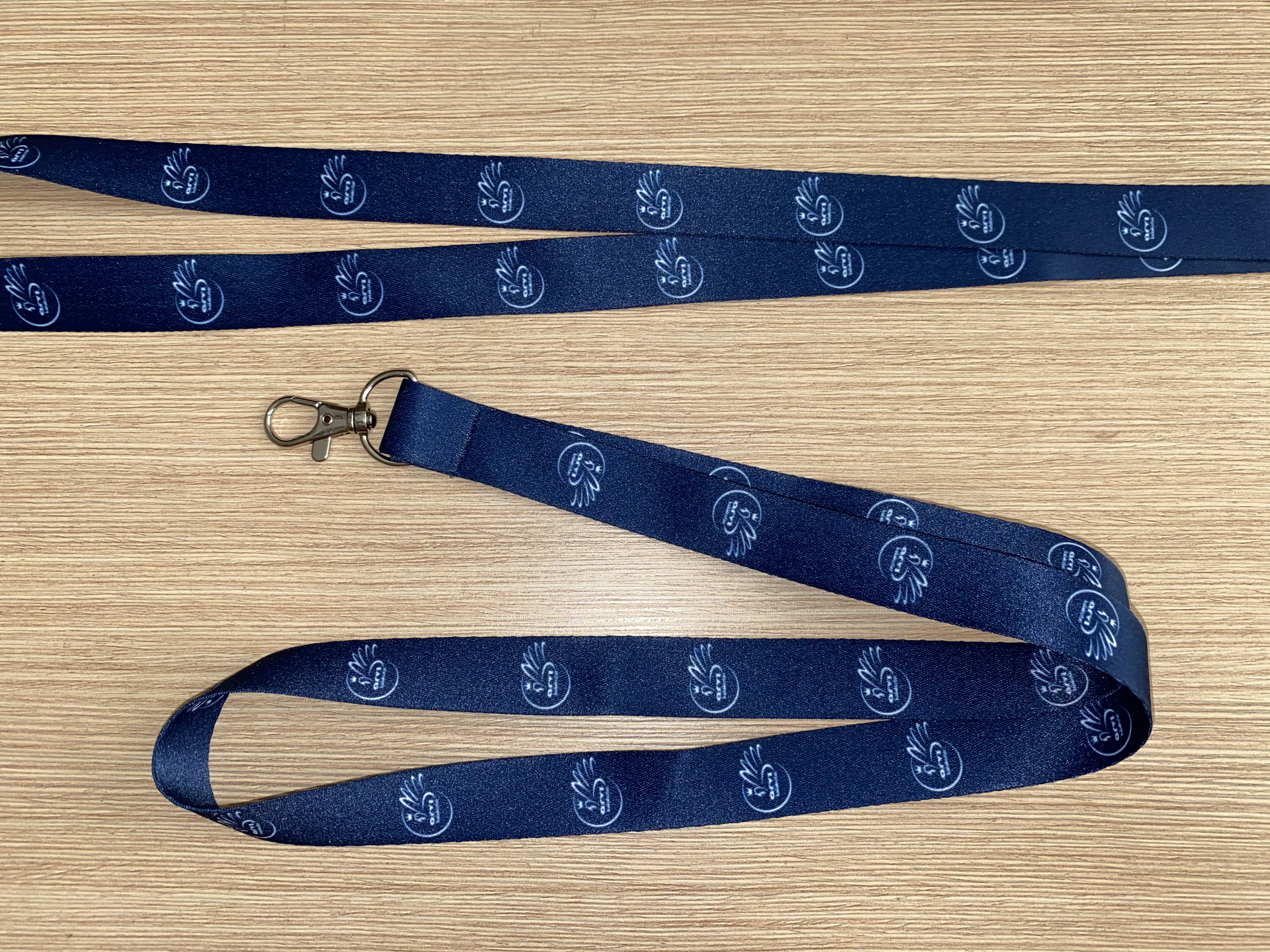 Kaklajuostes-juosteles-lanyards-kaklo-juostos