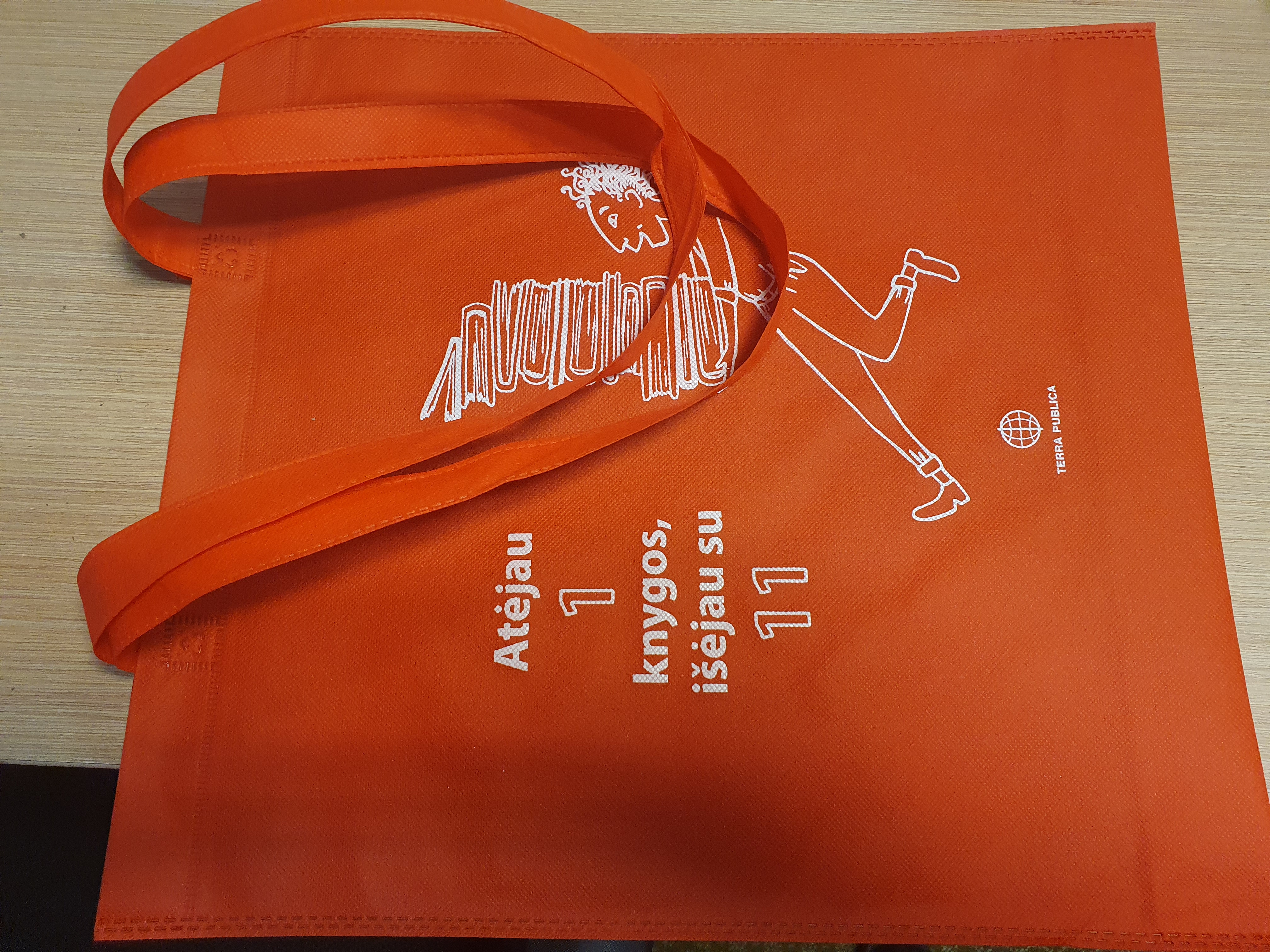 Non-woven bag short handles