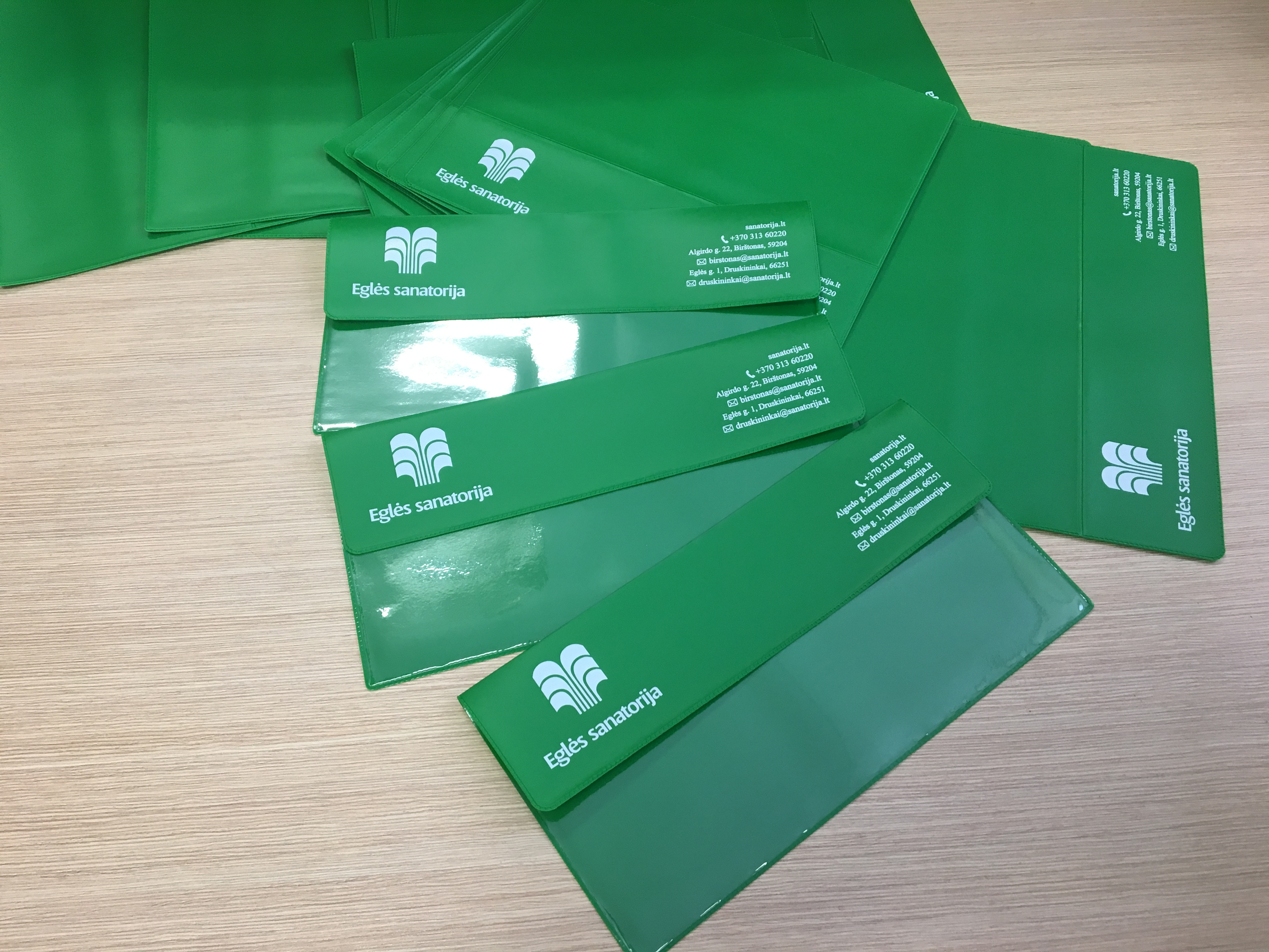 Plastic travel pouch