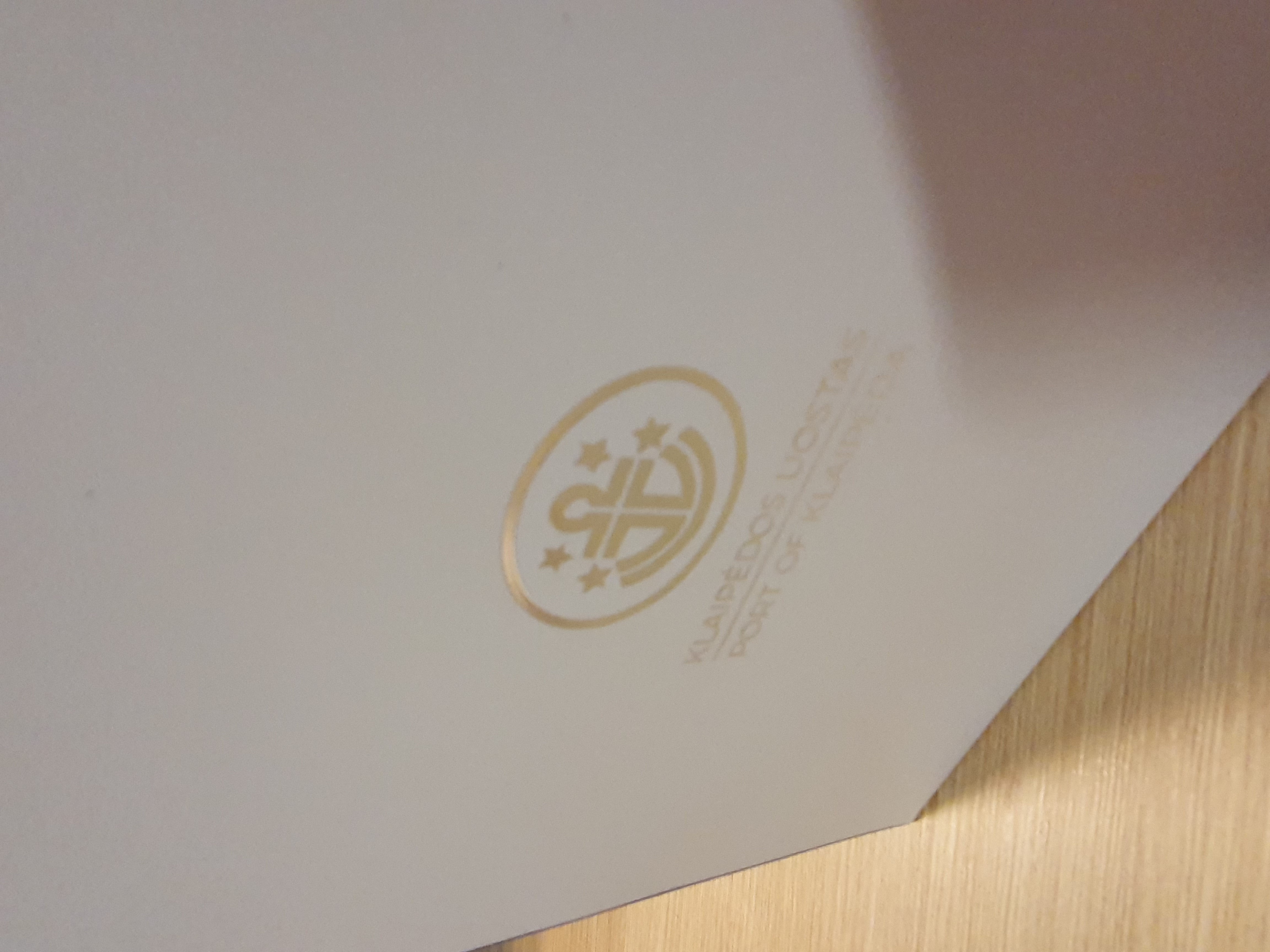 paper bags with cord handles