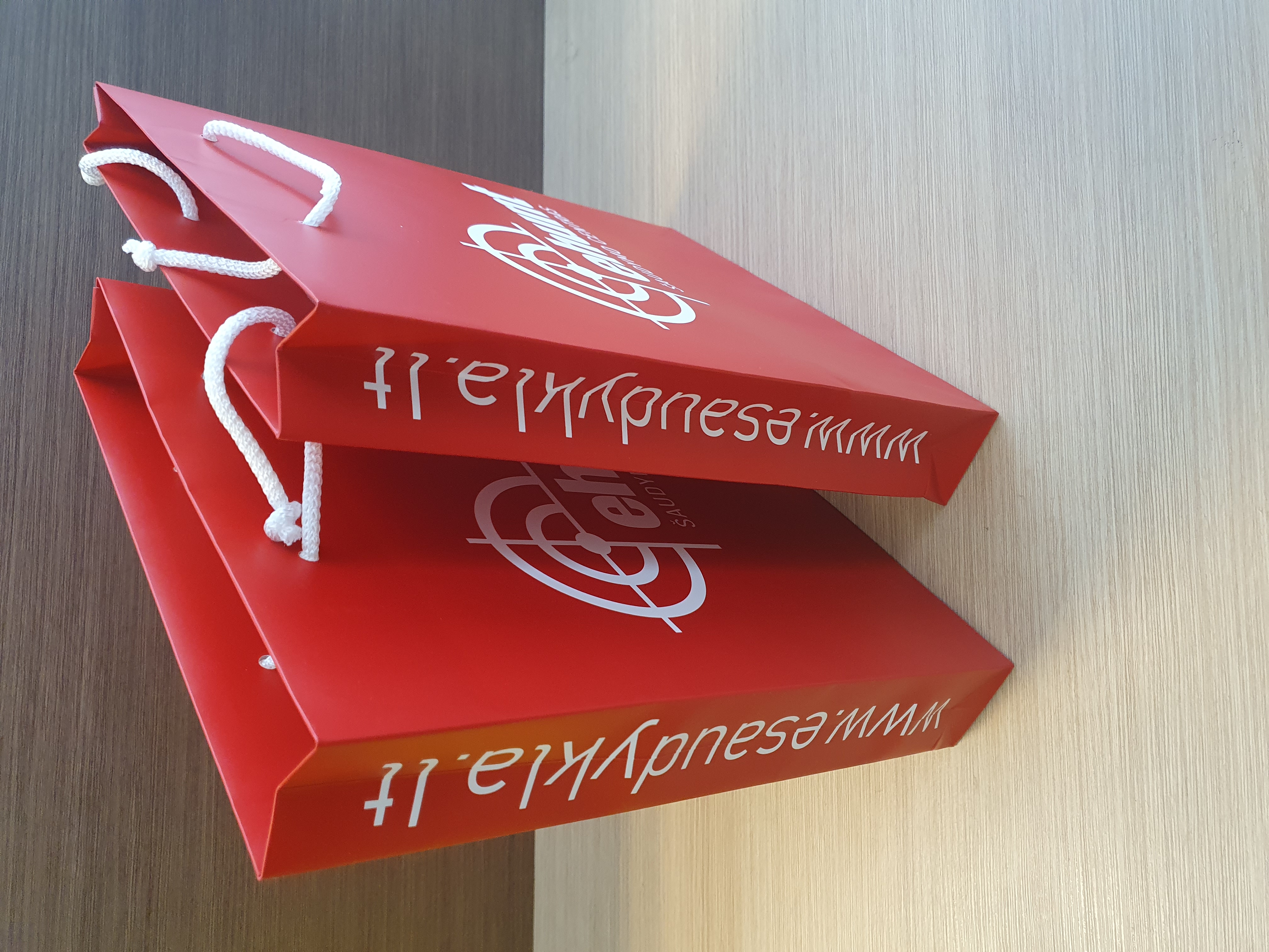 paper bags with cord handles