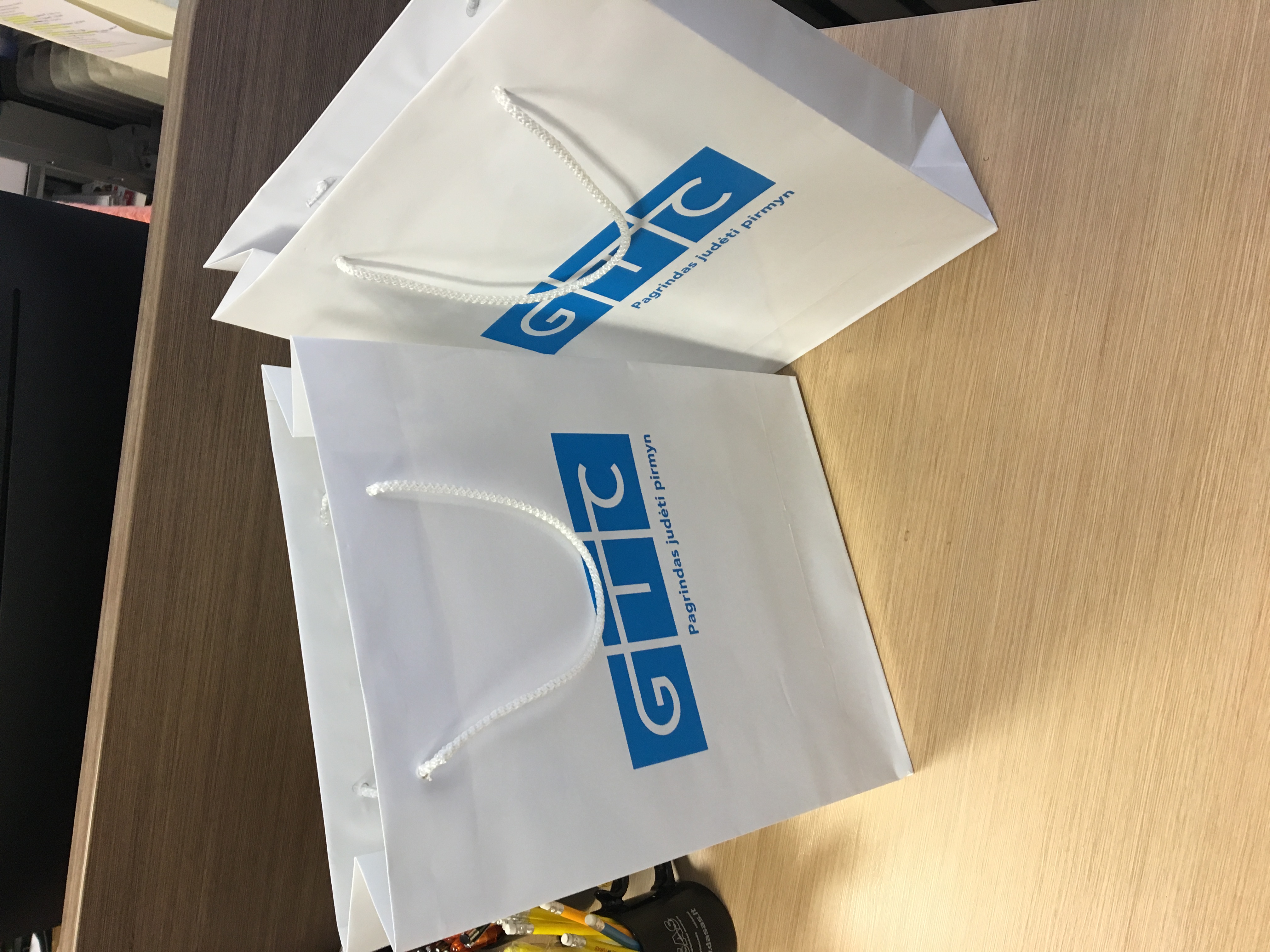 paper bags with cord handles