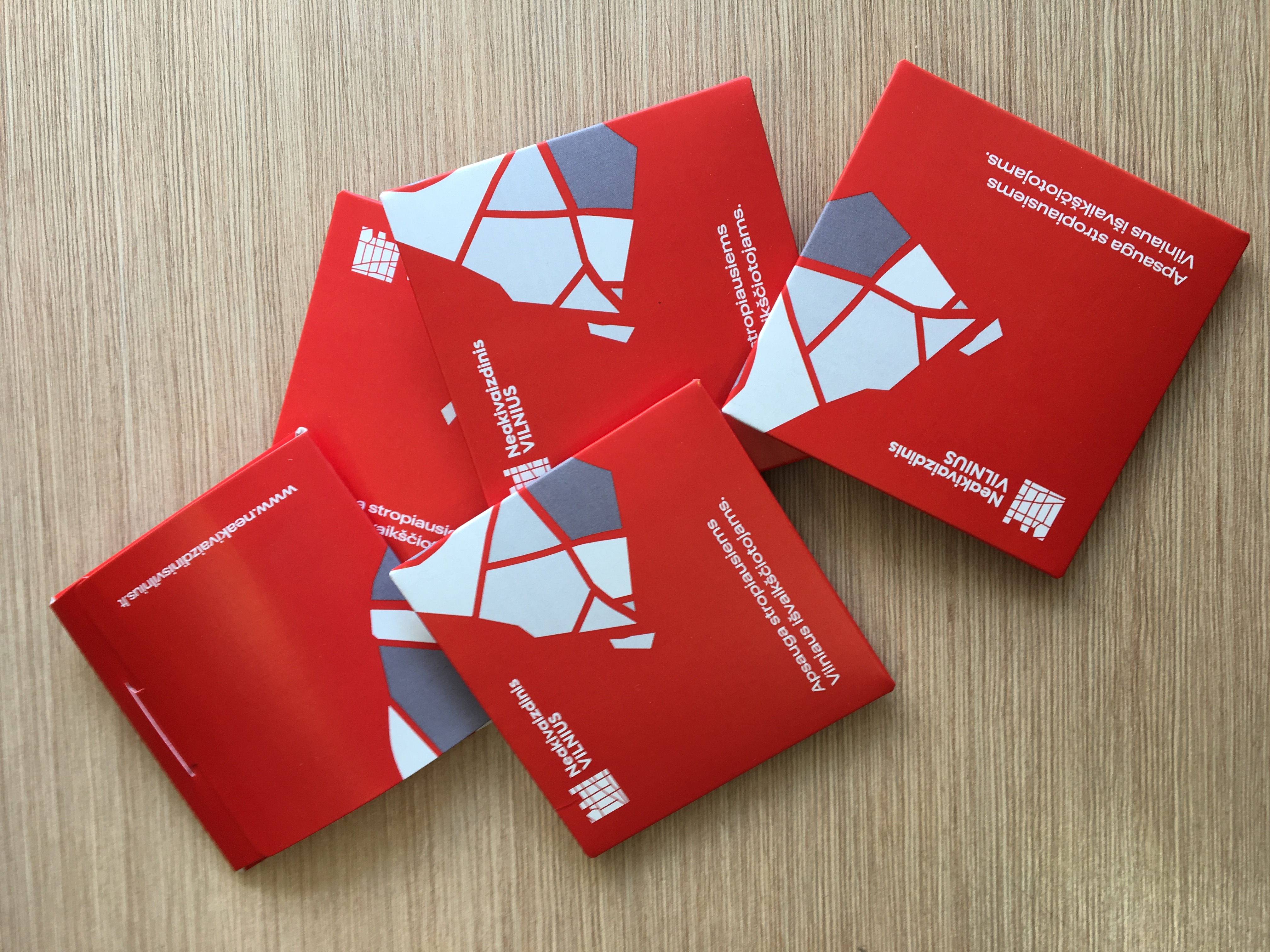 Plasters in paper box POCKET