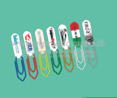 Clips with flag