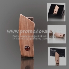 USB with amber