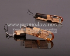 USB with amber