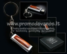 USB with amber
