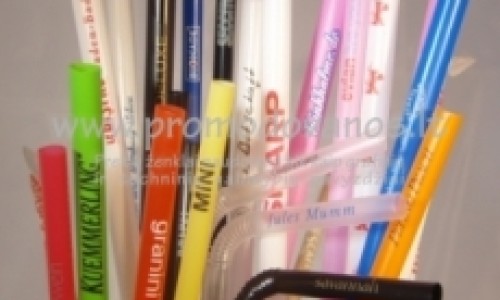 Šiaudeliai gėrimams-en