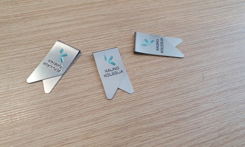 metal clips with logo