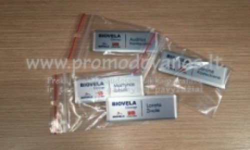 Vardaženklis ALiUMINIO ženkliukas identifikatorius rėmelis 70X38 mm arba 80x30 mm